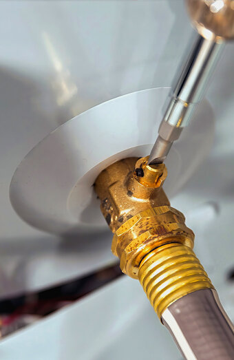https://gnangarahotwater.com.au/uploads/2025/06/gas-hot-water-system-23833.jpg