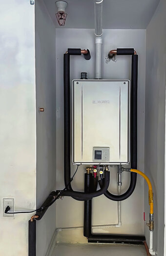 https://gnangarahotwater.com.au/uploads/2025/06/thermostatic-water-systems-92621.jpg